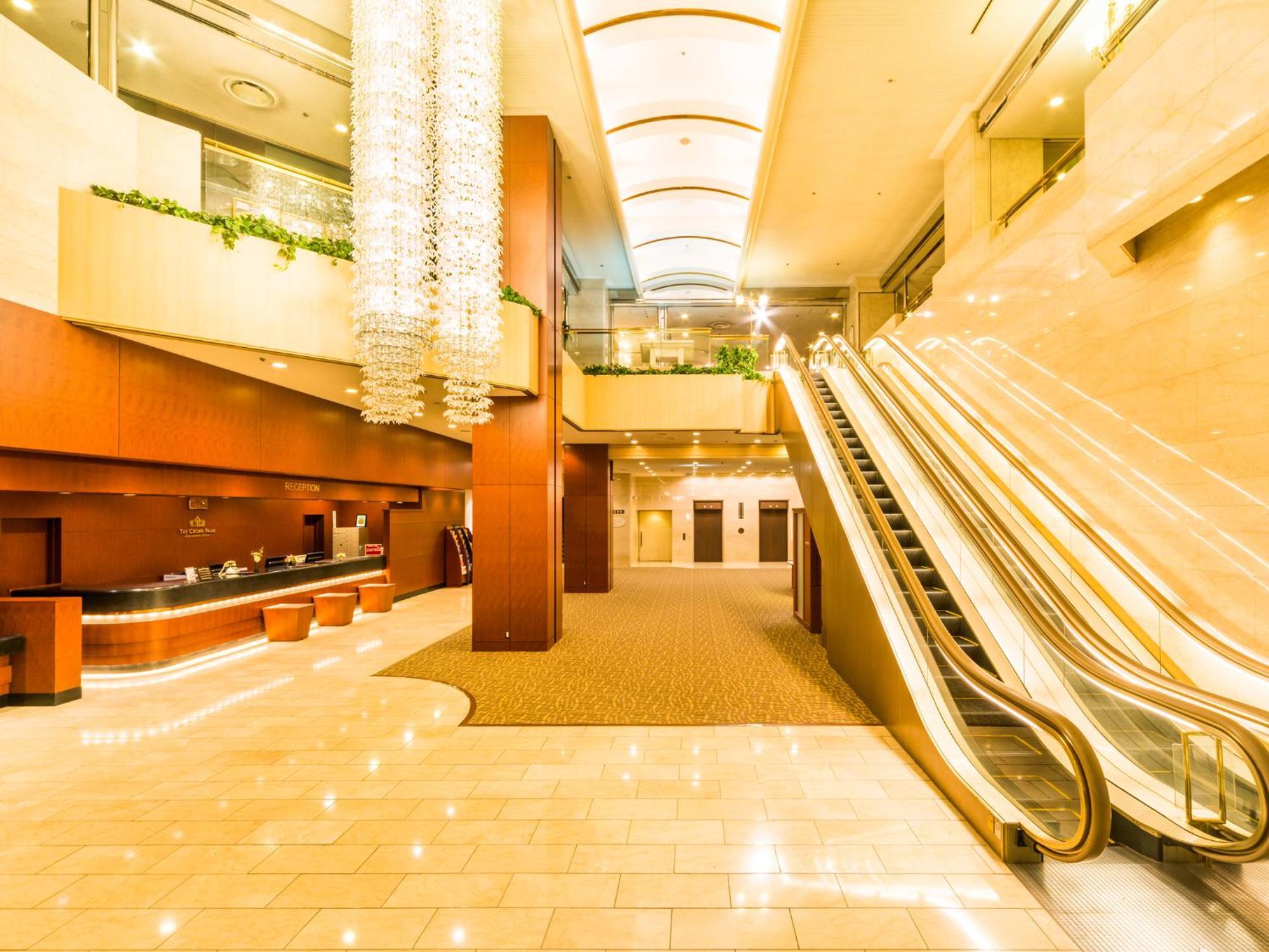 เดอะ คราวน์ ปาเล นิว ฮันคิว โคชิ Hotel โคจิ ภายนอก รูปภาพ